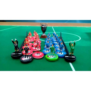Subbuteo Andrew Table Soccer Set Olympiacos Bayer Leverkusen 6-2, 11/9/2002 Champions League game on WSB Professional bases
